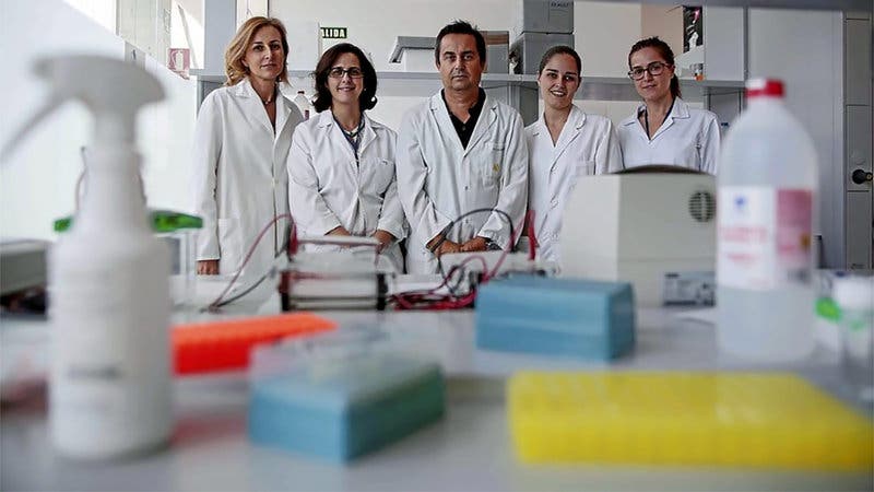 ¡GRAN NOTICIA! Científicos españoles descubren el fármaco contra el cáncer… Pero necesitan ayuda