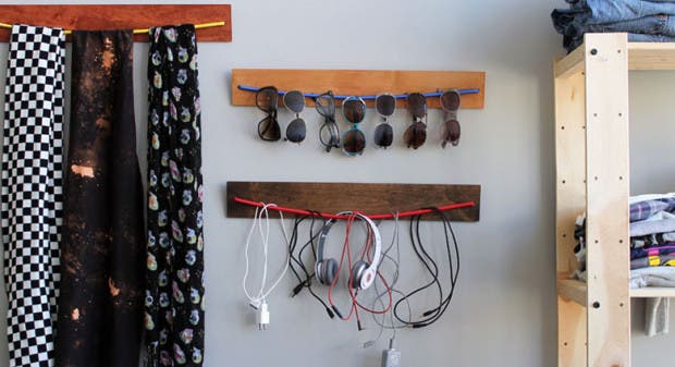 DIY_Wooden_Bungee_Organizer