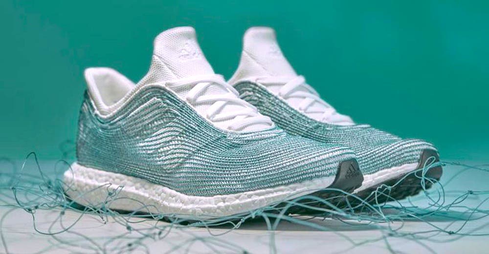 Adidas vende más de 6 millones de zapatillas hechas con plástico arrojado al mar