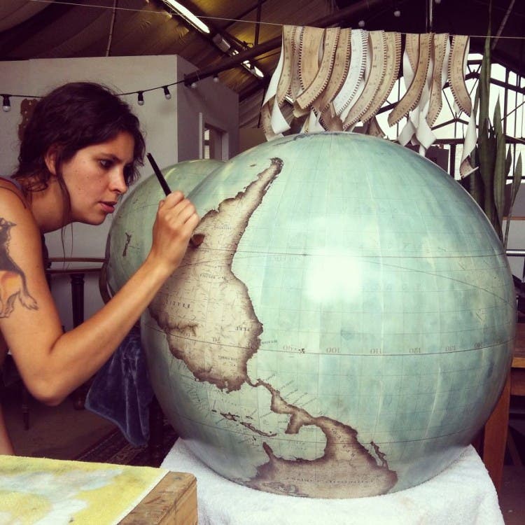 One-of-the-Worlds-Only-Globe-Making-Studios-Celebrates-the-Ancient-Art-of-Handcrafted-Globes28__880