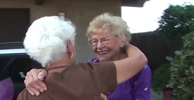 se-reencuentra-con-su-hija-77-anos-despues4