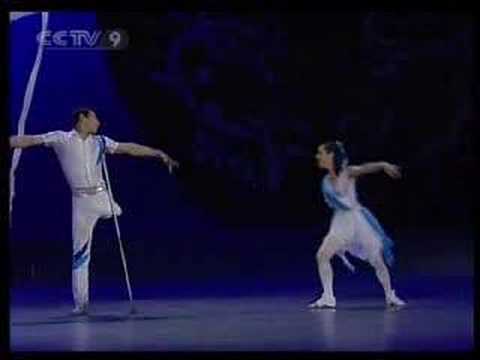 ballet-mano-a-mano-bailarines-discapacitados-sin-brazo-sin-pierna6