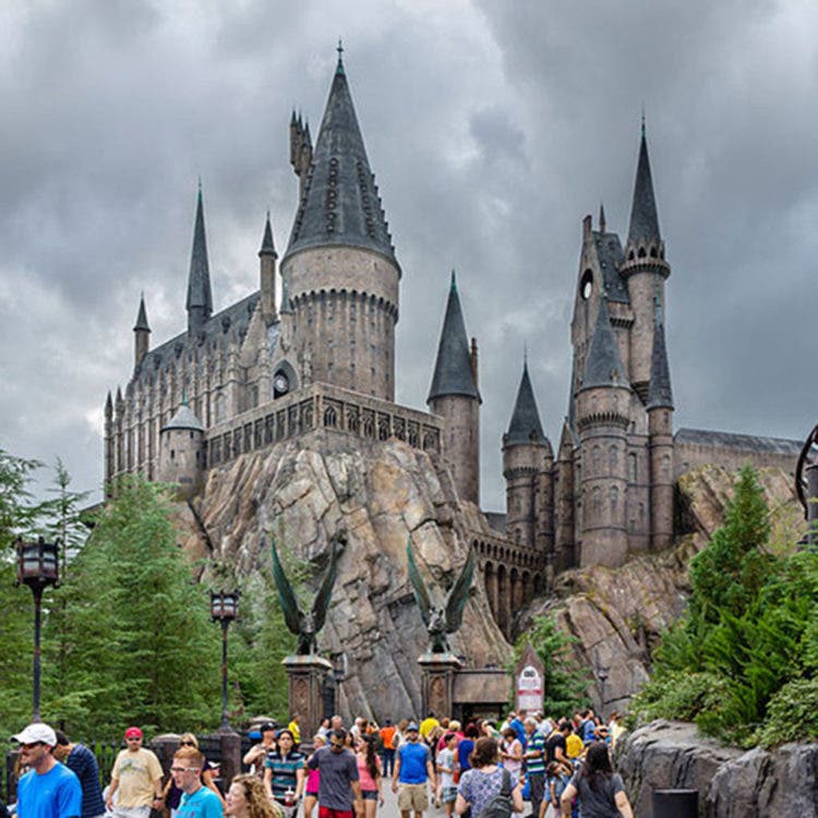 DHE36K Hogwarts Castle, Wizarding World of Harry Potter, Islands of Adventure, Universal Orlando Resort, Orlando, Central Florida, USA