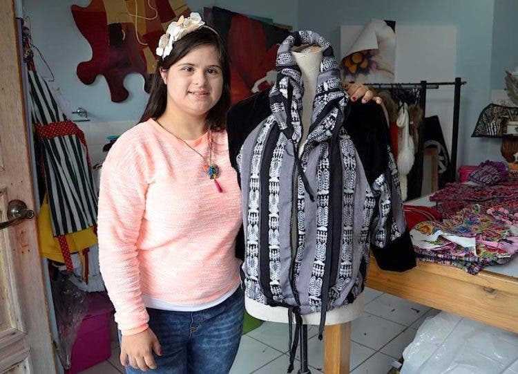 Guatemala _ 20160107 _ Down to Xjabelle, Isabella Springmühl Down to Xjabelle, la marca de moda de Isabella Springmühl que refleja frescura e inocencia. Soy502 visitó su taller previo a su participación en la Semana de la Moda en Londres.
