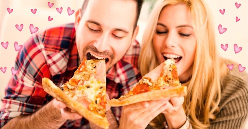 El amor es ciego ¡y tu cuerpo lo sabe!…Descubre por qué las parejas felices engordan El amor es ciego ¡y tu cuerpo lo sabe!…Descubre por qué las parejas felices engordan