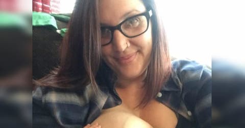 Juzgan a la madre de 6 hijos por amamantar a un bebé en apuros