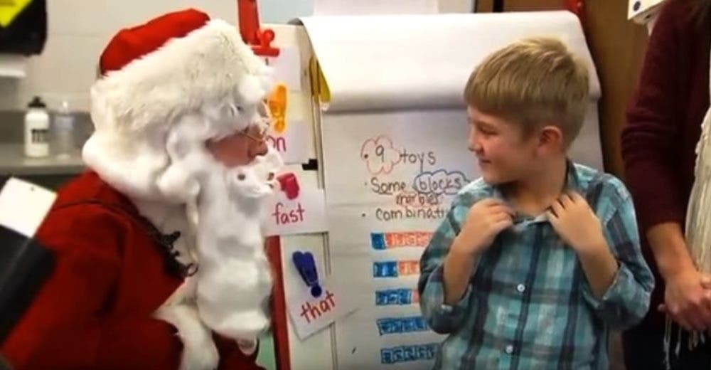 Él le pidió a Papá Noel que su papá regresara a casa, y así fue como se hizo realidad