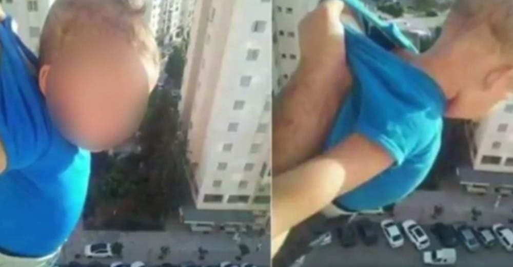 «1.000 ‘likes’ o lo suelto»- Ser popular en Facebook le importó más que la vida de su hijo «1.000 ‘likes’ o lo suelto»- Ser popular en Facebook le importó más que la vida de su hijo