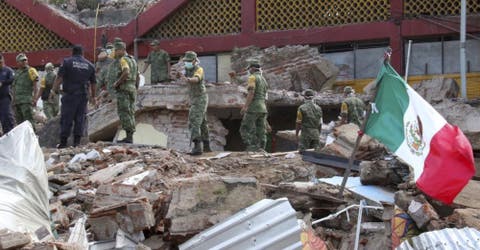 Las imágenes más desgarradoras del terremoto que ha causado 61 muertes en México