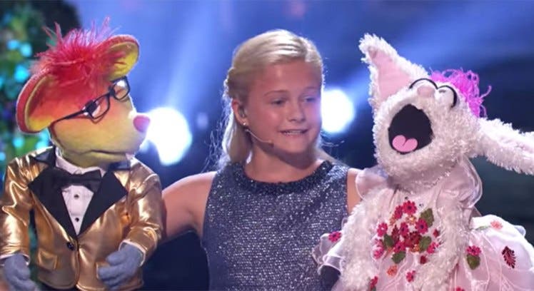 gana America's Got Talent Darci Lynne ventrílocuo niña ganadora impresionante muñecos gran final favorita golden buzzer votacion talento concurso show 