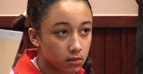 Con sólo 16 años fue condenada a cadena perpetua por defenderse de un pedófilo