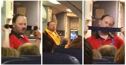 El anuncio de seguridad de este «sexy» asistente de vuelo sorprende a los pasajeros