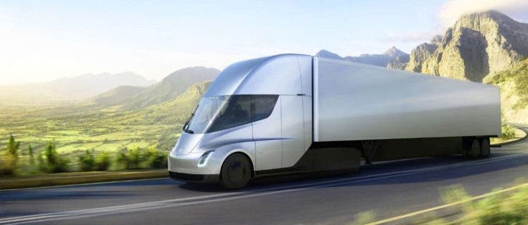 1er camion completamente electrico desarrollado por elon musk el tesla semi podria eliminar choferes humanos para 2020 buscan autonomia y modo convoy para disminuir costos a grandes comerciantes