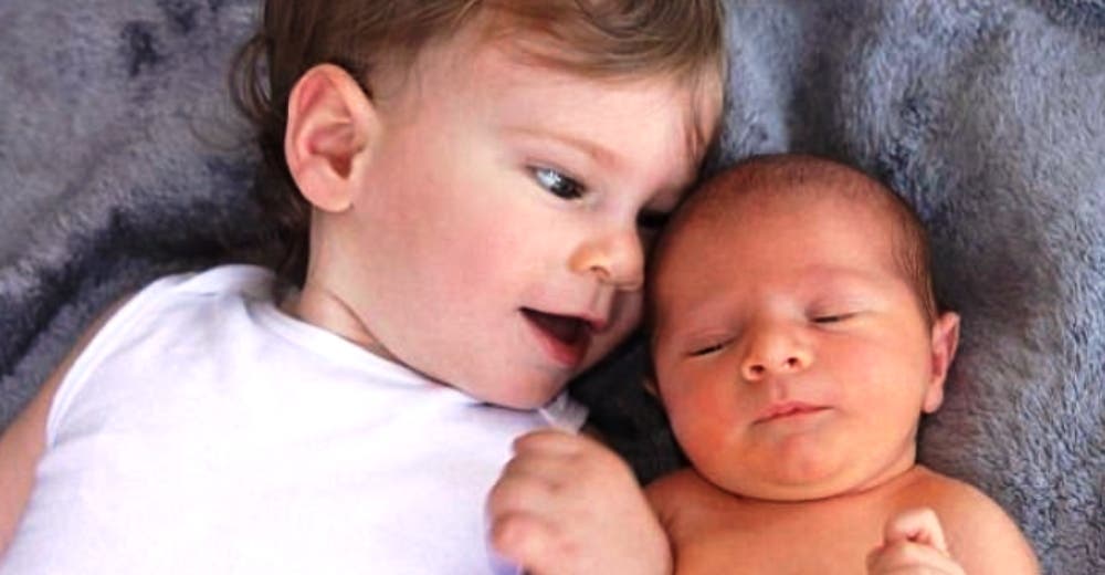 Tras un diagnóstico devastador, los padres de Benny y Josh luchan por alargar sus vidas Tras un diagnóstico devastador, los padres de Benny y Josh luchan por alargar sus vidas