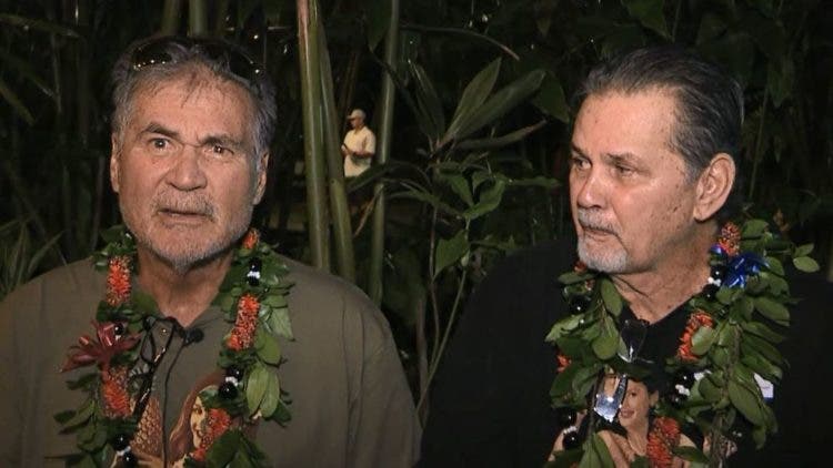 dos mejores amigos de toda la vida descubren que son hermanos biologicos hawaii eeuu Alan Robinson and Walter Macfarlane best friends biological brothers 