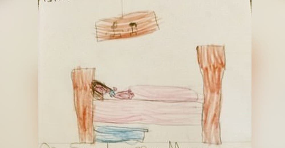 Su hija de 7 años la dibuja en la escuela y la deja completamente avergonzada