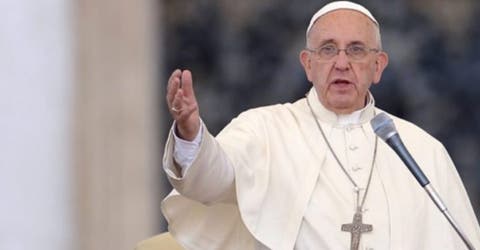 Arden las redes tras la presunta declaración del Papa que alega que «el infierno no existe»