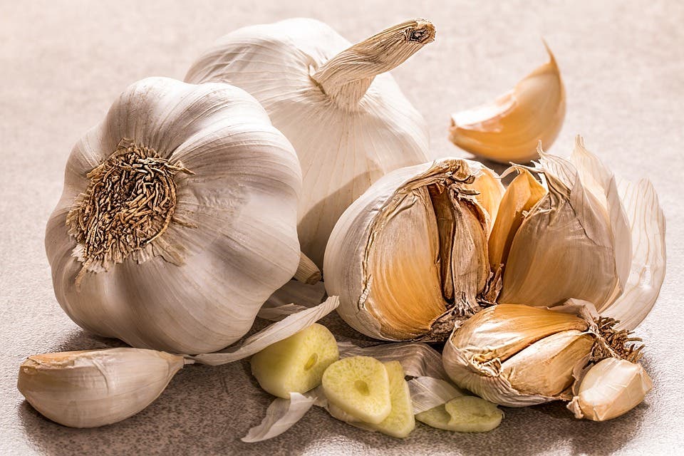 el ajo puede prevenir el cancer y las enfermedades cardiacas segun nuevos descubrimientos garlic superfood prevention disease health