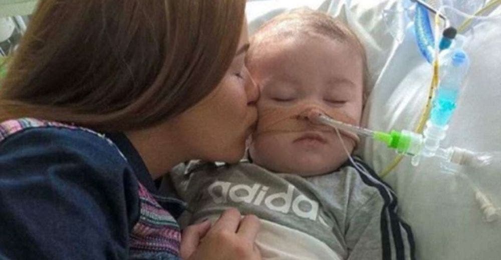 la madre de alfie evans comparte un conmovedor poema en honor a su hijo que fallecio recientemente tras su ardua lucha de salud y batalla legal para buscar trataminto en el exterior