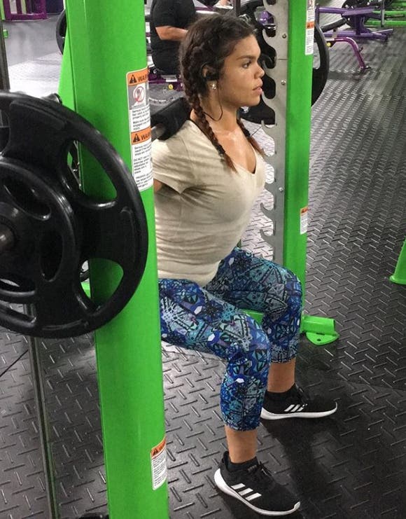 jessica perdida peso 170 libras 85 kilos fitness dieta ejercicio inspiracion motivacional logros cambio cuerpo saludobesidad morbida alta tension 