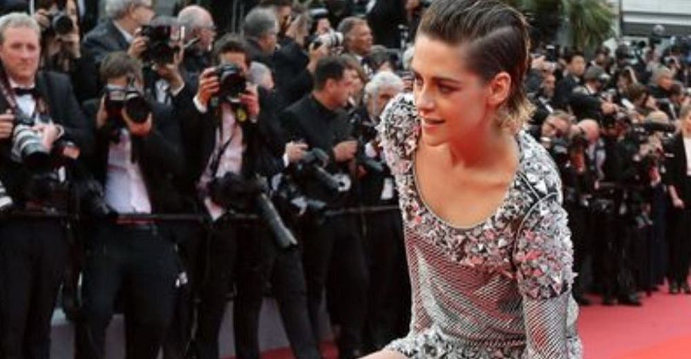 Cannes obliga a llevar tacones y Kristen Stewart deja a todos boquiabiertos con su reacción Cannes obliga a llevar tacones y Kristen Stewart deja a todos boquiabiertos con su reacción