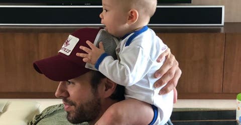 Así se vive el Mundial de fútbol en la casa de Enrique Iglesias y Anna Kournikova