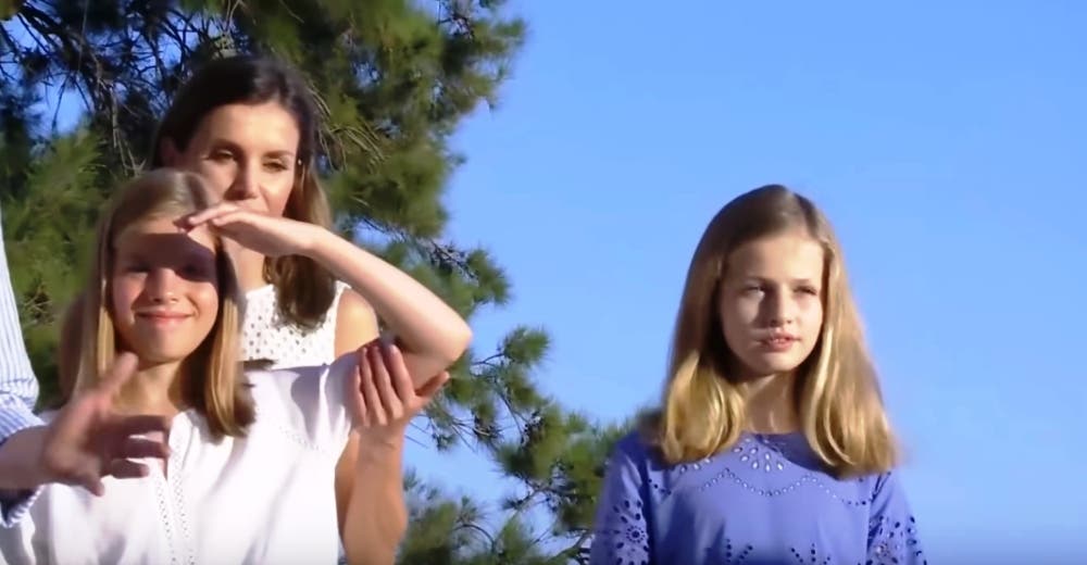 La rebelde reacción de la infanta Sofía contra la reina Letizia en una sesión de fotos