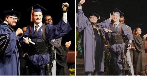 Sorprende a todos al levantarse de la silla de ruedas en su graduación para recibir su diploma
