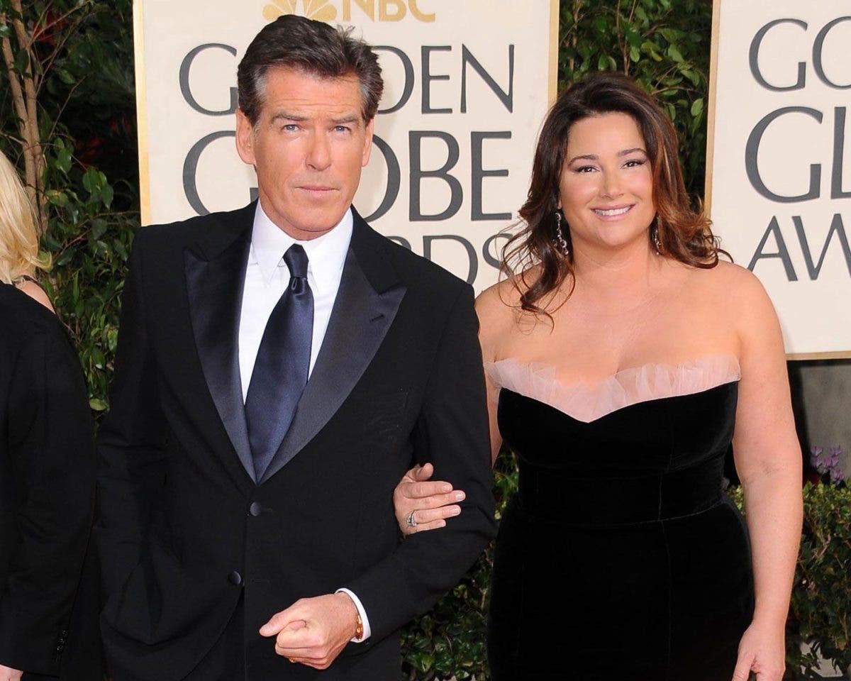 Despues de 25 anos juntos, Pierce Brosnan publica una intima confesion ... picture