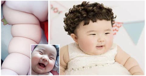 Las redes mueren de amor con la «bebé Michelin» tras el video de su adorable risa y sus pliegues