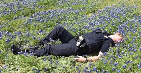 Los miembros de un departamento policial participan en un reto viral publicando insólitas fotos