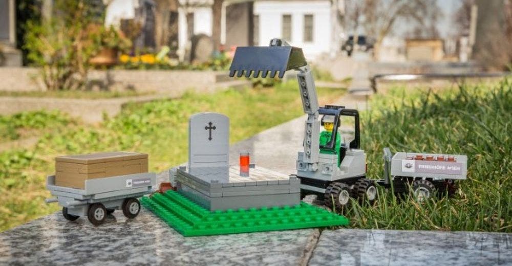 LEGO lanza una nueva línea de productos que causa polémica y es rechazada por muchos padres LEGO lanza una nueva línea de productos que causa polémica y es rechazada por muchos padres