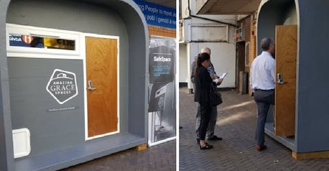 Construyen pequeñas viviendas que sorprenden a miles de transeúntes en las calles