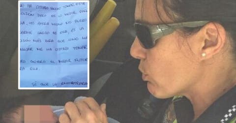 Detienen a la mujer que abandonó a su bebé en un portal con una emotiva carta