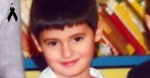 Muere de otitis a los 7 años y condenan a sus padres por negarse a darle antibióticos