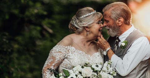 Habla una pareja de 60 años de casados y revela los 3 secretos para un matrimonio exitoso