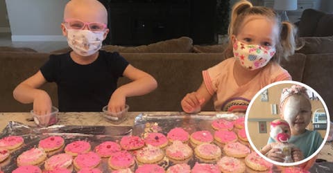 Una niña de 5 años recauda 25 mil dólares vendiendo galletas tras sobrevivir al cáncer