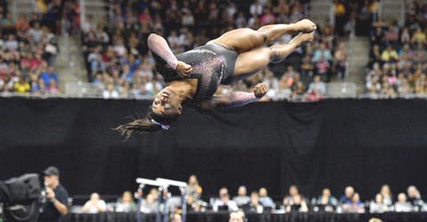 Simone Biles sorprende a todos con un salto que nadie había hecho en la historia