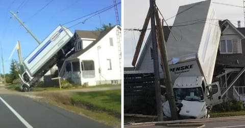 Graban el momento en el que un enorme camión termina sobre el techo de una casa