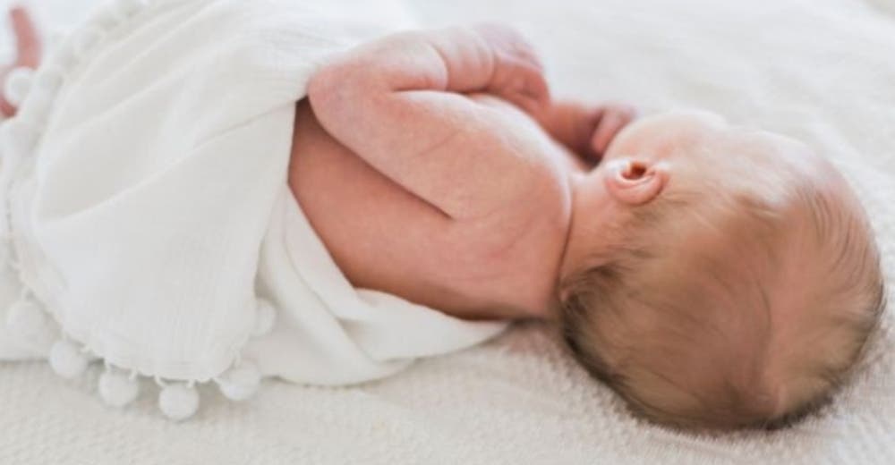 Suspenden al médico que no diagnosticó la condición de Rodrigo, el bebé que nació sin rostro Suspenden al médico que no diagnosticó la condición de Rodrigo, el bebé que nació sin rostro