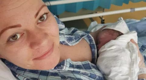 Embarazada «muere» durante 7 minutos pero una mujer supo qué hacer para volverla a la vida