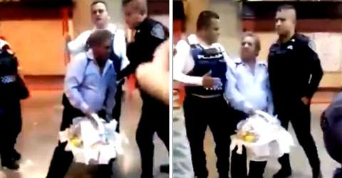 Graban el trato de la policía hacía un hombre mayor que vende dulces artesanales en el metro