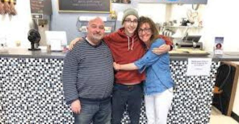 Los 3 miembros de una familia recibieron un diagnóstico devastador y piden ayuda para superarlo Los 3 miembros de una familia recibieron un diagnóstico devastador y piden ayuda para superarlo