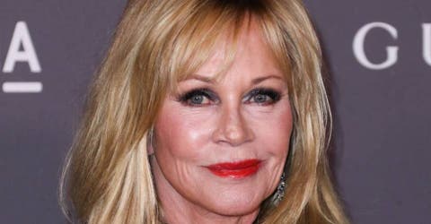 Melanie Griffith aparece con el rostro tan cambiado que sus seguidores no la reconocen