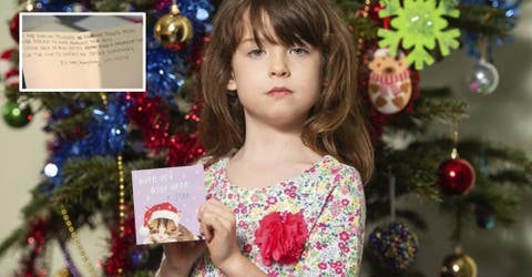Los detalles de la petición de auxilio que una niña de 6 años encontró en una tarjeta navideña