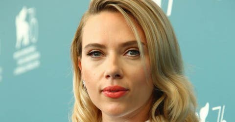 Scarlett Johansson es criticada por las fotos en las aparece con sobrepeso y celulitis