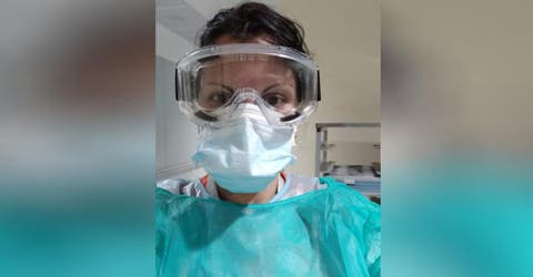 «Muchos mueren solos» – Las dramáticas declaraciones de una enfermera española desde el hospital