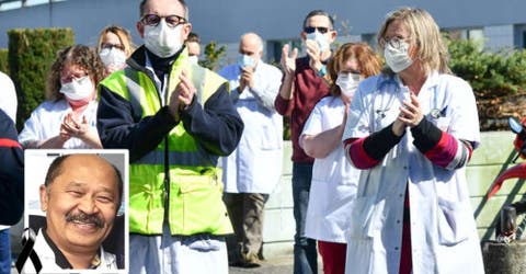 Le rinden homenaje al médico jubilado de 68 años que murió luchando contra el COVID-19