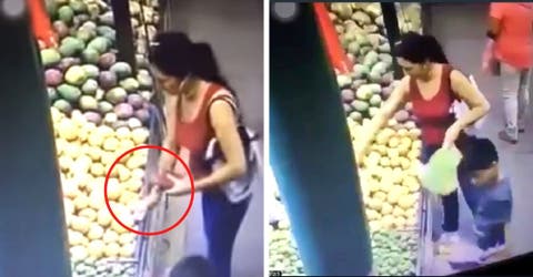 La graban robando el dinero que un inocente niño descuidó en un supermercado