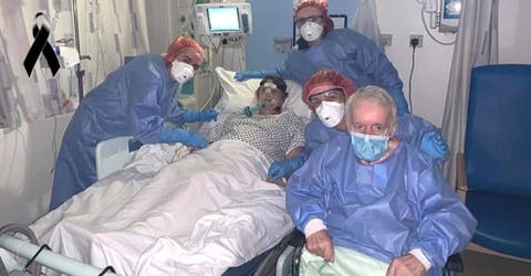 Su madre muere horas después de hacerse una foto sonriendo y bromeando junto a su familia